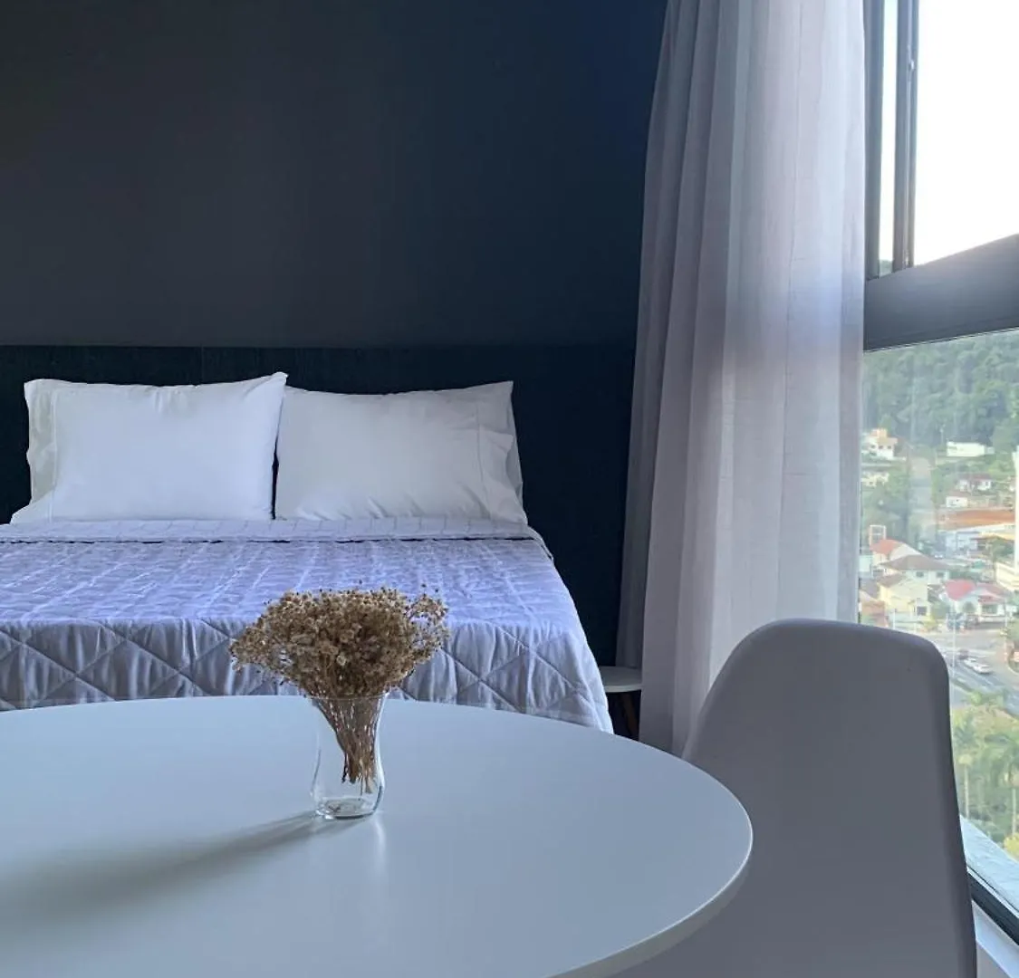 Loft Confortavel E Moderno Com Garagem Perto Da Furb E Vila Germanica Blumenau Lägenhet